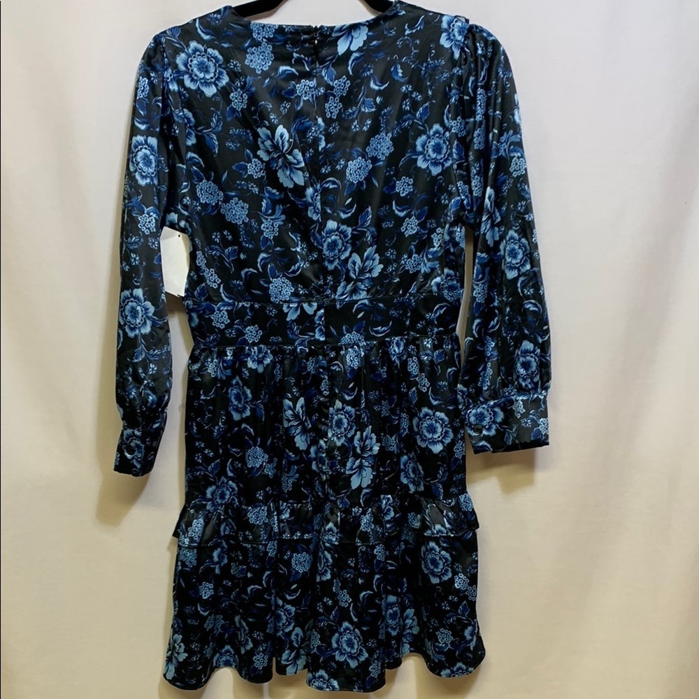 Blue Fit and Flare Dress with Plunge Neckline and Bishop Sleeves - Picture 4 of 4